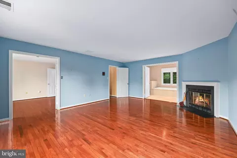 11625 Deer Forest Rd, Reston, VA 20194 photo 27