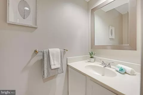 11032 Thrush Ridge Rd, Reston, VA 20191 photo 34