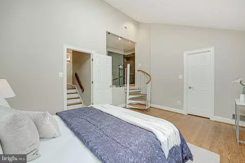 11032 Thrush Ridge Rd, Reston, VA 20191 photo 22