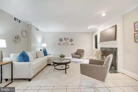 11032 Thrush Ridge Rd, Reston, VA 20191 photo 38