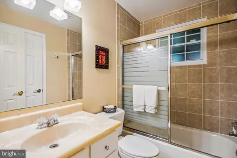 1320 Elsinore Ave, Mclean, VA 22102 photo 21