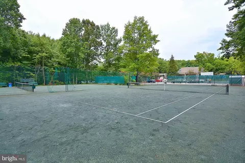 1320 Elsinore Ave, Mclean, VA 22102 photo 35
