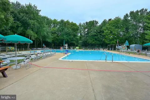 1320 Elsinore Ave, Mclean, VA 22102 photo 31