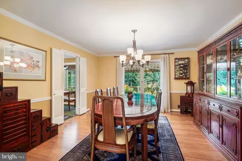 1320 Elsinore Ave, Mclean, VA 22102 photo 9