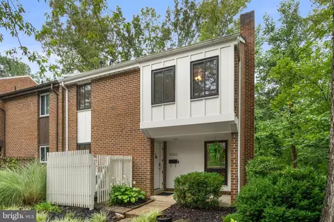 11083 Saffold Way, Reston, VA 20190 photo 34