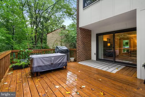 11083 Saffold Way, Reston, VA 20190 photo 31