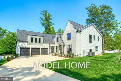 7011 Tyndale St, Mclean, VA 22101 photo 1