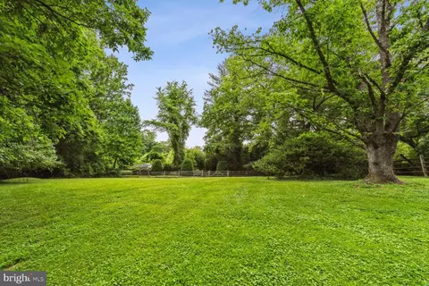 9018 Old Dominion Dr, Mclean, VA 22102 photo 7