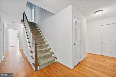 9018 Old Dominion Dr, Mclean, VA 22102 photo 13