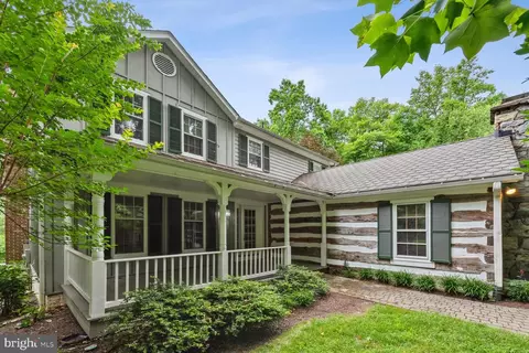 9018 Old Dominion Dr, Mclean, VA 22102