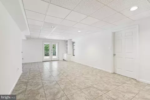 9018 Old Dominion Dr, Mclean, VA 22102 photo 26