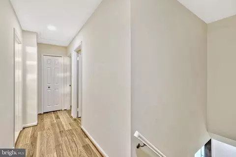 Entry Way - 8305 Lindside Way, Springfield, VA 22153 photo 5 of 6