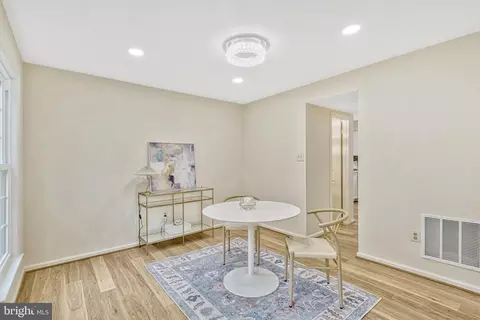 Dining - 8305 Lindside Way, Springfield, VA 22153 photo 2 of 3