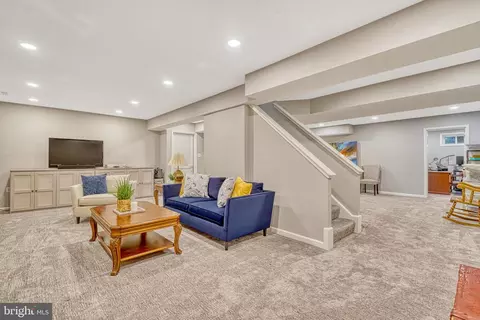 1363 Macbeth St, Mclean, VA 22102 photo 34