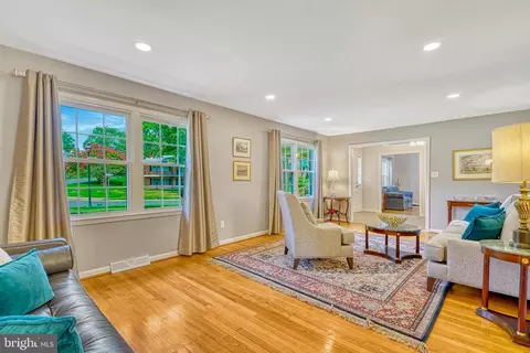 1363 Macbeth St, Mclean, VA 22102 photo 11