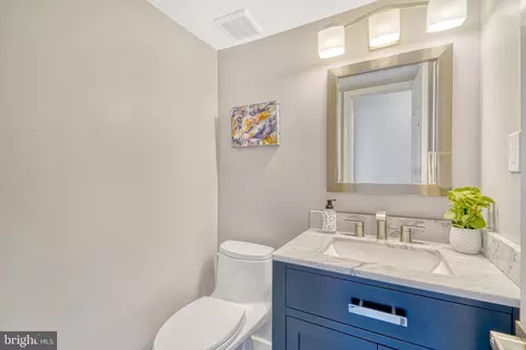 1363 Macbeth St, Mclean, VA 22102 photo 23