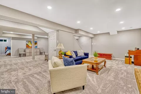 1363 Macbeth St, Mclean, VA 22102 photo 38
