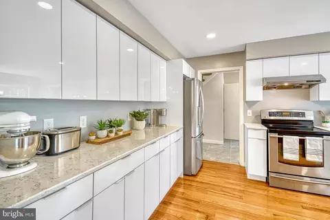 1363 Macbeth St, Mclean, VA 22102 photo 15
