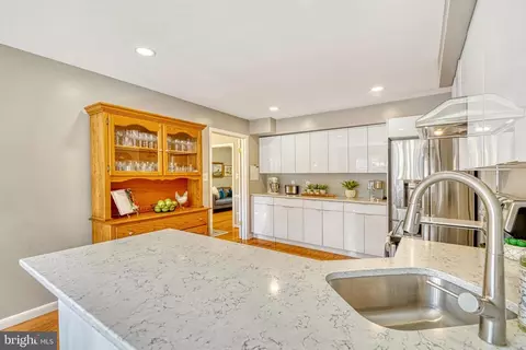 1363 Macbeth St, Mclean, VA 22102 photo 13