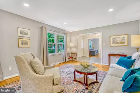 1363 Macbeth St, Mclean, VA 22102 photo 10