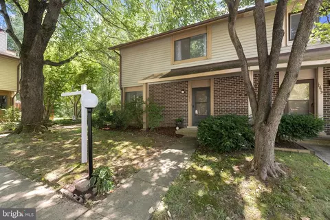 Other - 10673 Spring Oak Ct, Burke, VA 22015 photo 2 of 11