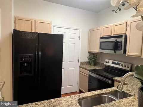 1601 Spring Gate Dr #1206, Mclean, VA 22102 photo 3