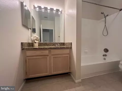 1601 Spring Gate Dr #1206, Mclean, VA 22102 photo 17