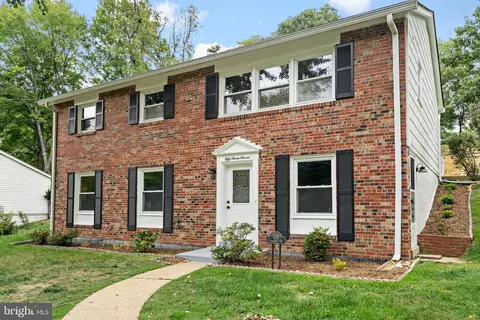 5711 Habersham Way, Alexandria, VA 22310