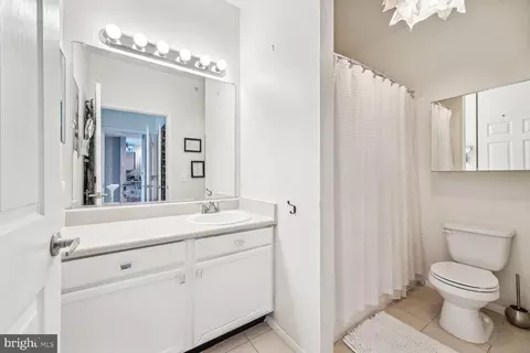 1581 Spring Gate Dr #5403, Mclean, VA 22102 photo 11