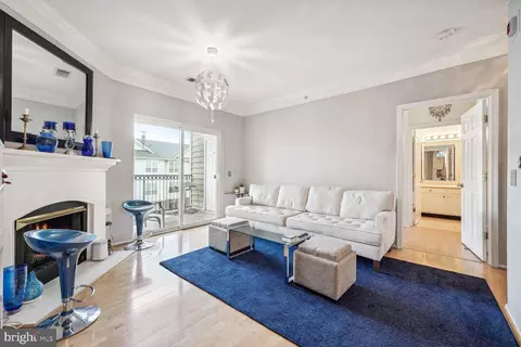 1581 Spring Gate Dr #5403, Mclean, VA 22102