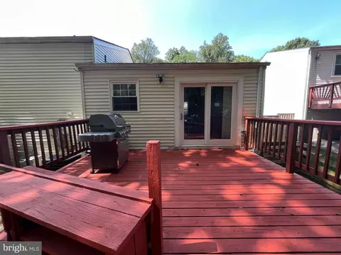 8123 Winter Blue Ct, Springfield, VA 22153 photo 40
