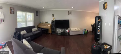 8123 Winter Blue Ct, Springfield, VA 22153 photo 6