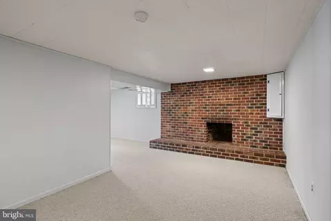 8604 Clydesdale Rd, Springfield, VA 22151 photo 41