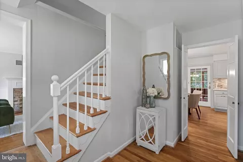 8604 Clydesdale Rd, Springfield, VA 22151 photo 7
