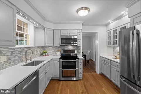 8604 Clydesdale Rd, Springfield, VA 22151 photo 19