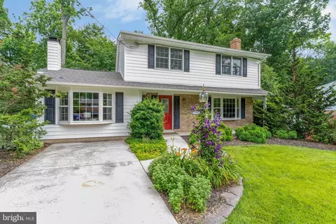 8604 Clydesdale Rd, Springfield, VA 22151 photo 2