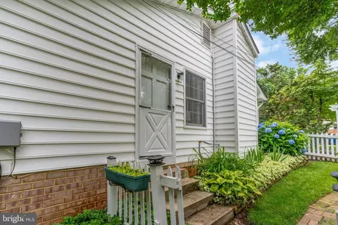 8604 Clydesdale Rd, Springfield, VA 22151 photo 52