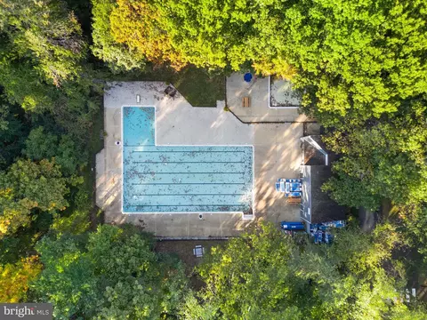 Exterior - 2074 Amberjack Ct, Reston, VA 20191 photo 24 of 26