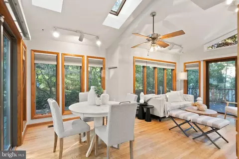 Other - 2074 Amberjack Ct, Reston, VA 20191 photo 6 of 23