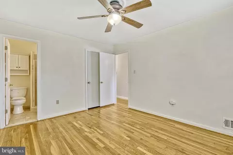 Bedroom - 5508 Callander Dr, Springfield, VA 22151 photo 3 of 4