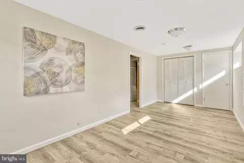 Other - 5508 Callander Dr, Springfield, VA 22151 photo 7 of 10
