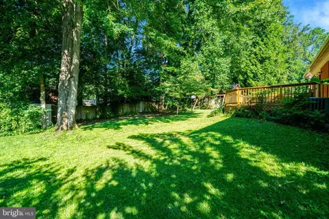 Exterior - 5508 Callander Dr, Springfield, VA 22151 photo 5 of 6