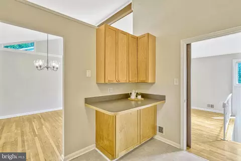 Entry Way - 5508 Callander Dr, Springfield, VA 22151 photo 2 of 2