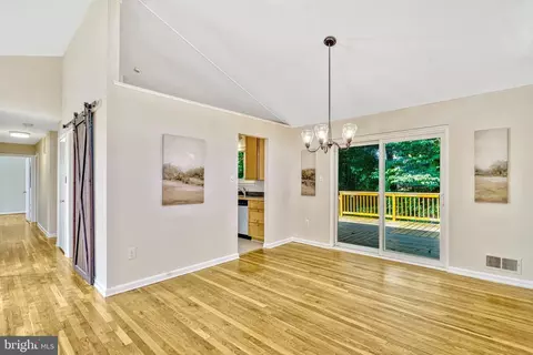 Other - 5508 Callander Dr, Springfield, VA 22151 photo 2 of 10