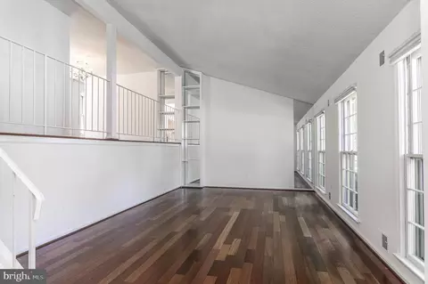 6237 Wilmette Dr, Burke, VA 22015 photo 5