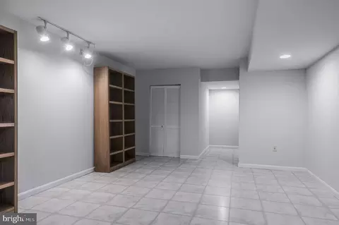 6237 Wilmette Dr, Burke, VA 22015 photo 34