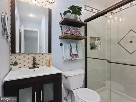 7005 Galgate Dr, Springfield, VA 22152 photo 27