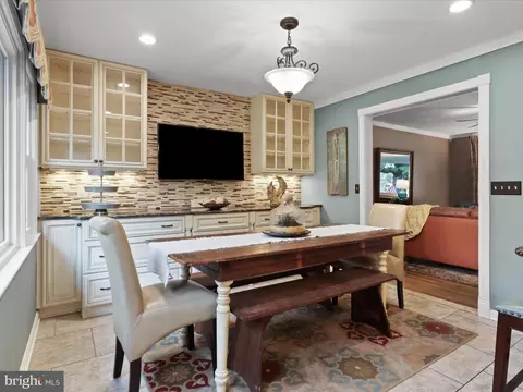 7005 Galgate Dr, Springfield, VA 22152 photo 14