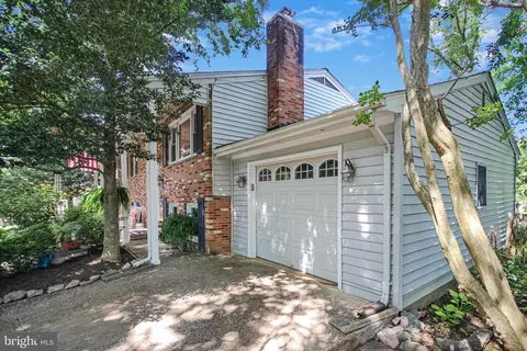 7005 Galgate Dr, Springfield, VA 22152 photo 9