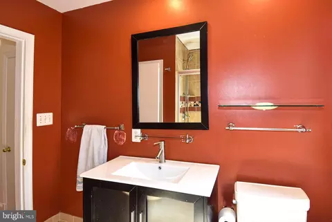 5505 Aldrich Ln, Springfield, VA 22151 photo 22